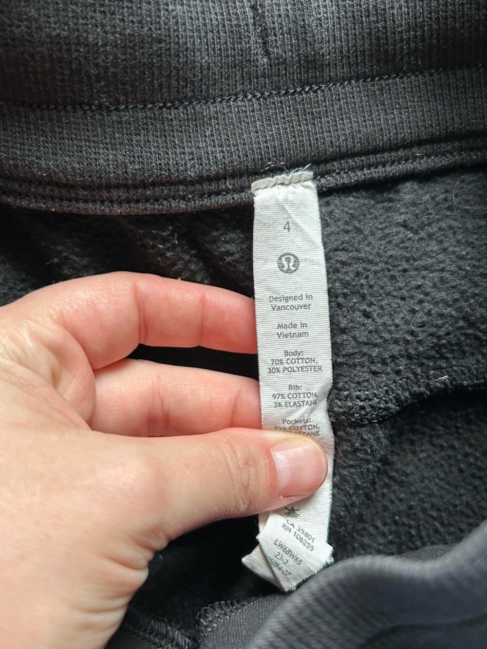 lululemon athletica Black Women's Pants Size 4